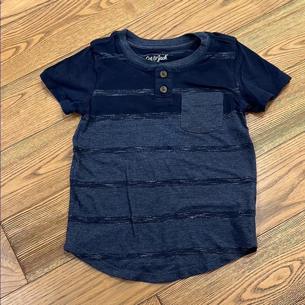 Cat & Jack Blue Short Sleeve Tee Casual Essential